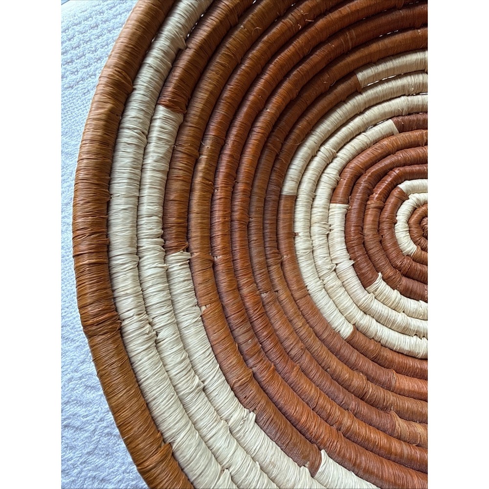 Hand Woven African Coiled Basket Bowl Wall Art Decor Brown Cream 10.75" D EUC - Picture 5 of 8